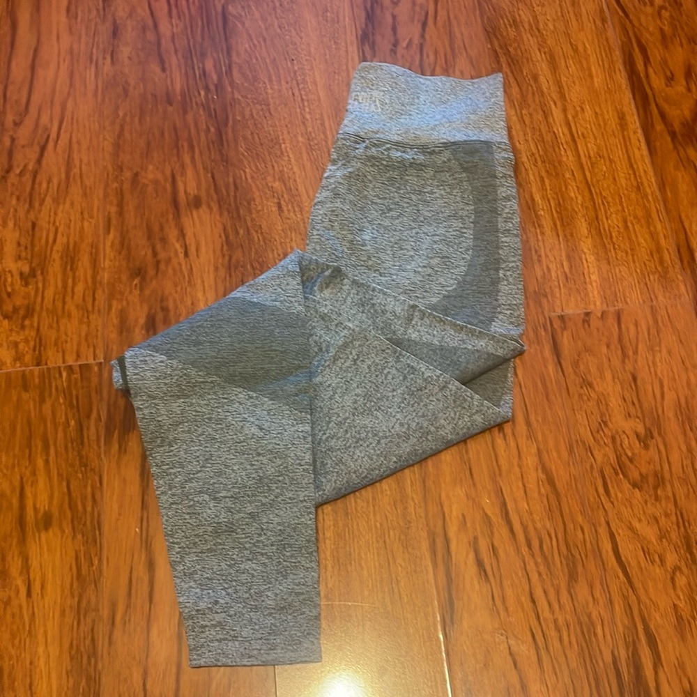 VS Pink seamless leggings